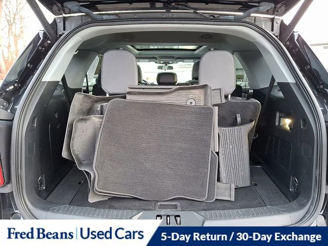 Certified 2022 Ford Explorer XLT w/ Equipment Group 202A image 32