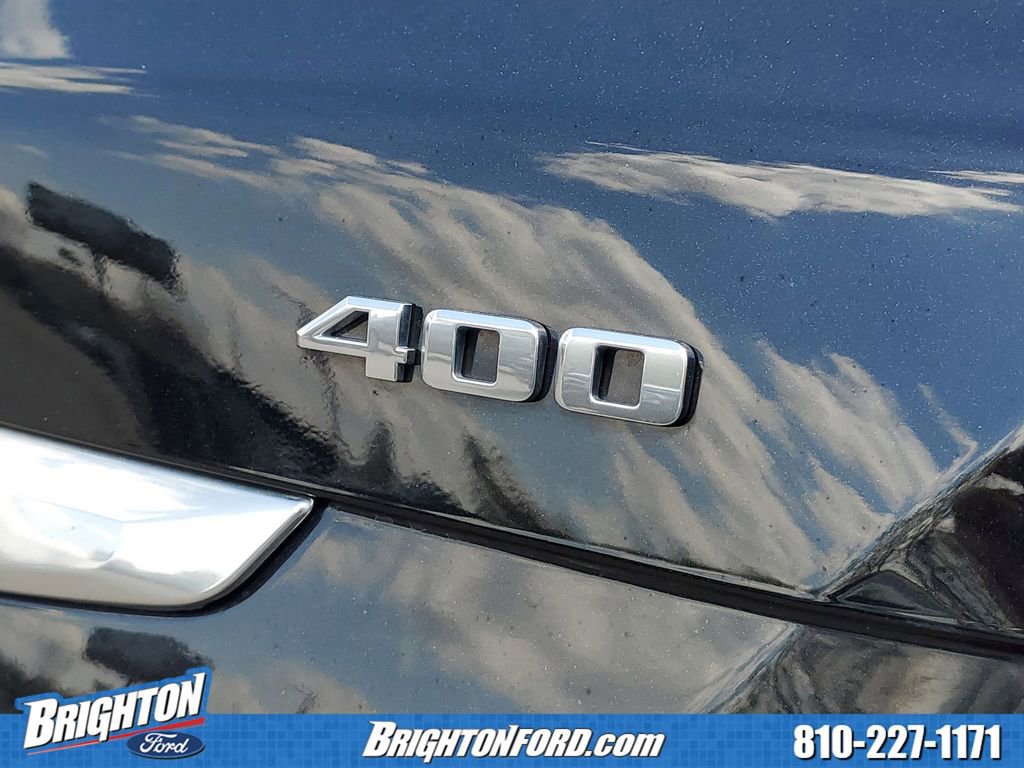 Used 2020 Cadillac XT5 Premium Luxury w/ LPO, Floor Liner Package AWD/4WD image 6