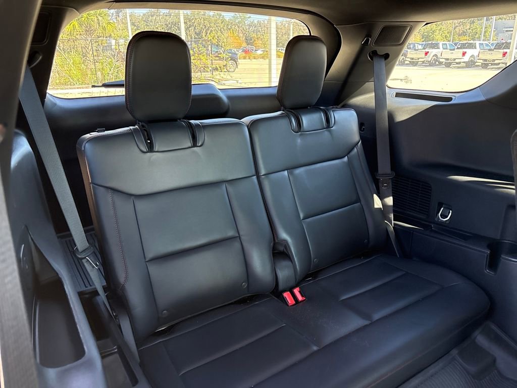 Certified 2025 Ford Explorer ST w/ Sun And Sound Package image 32