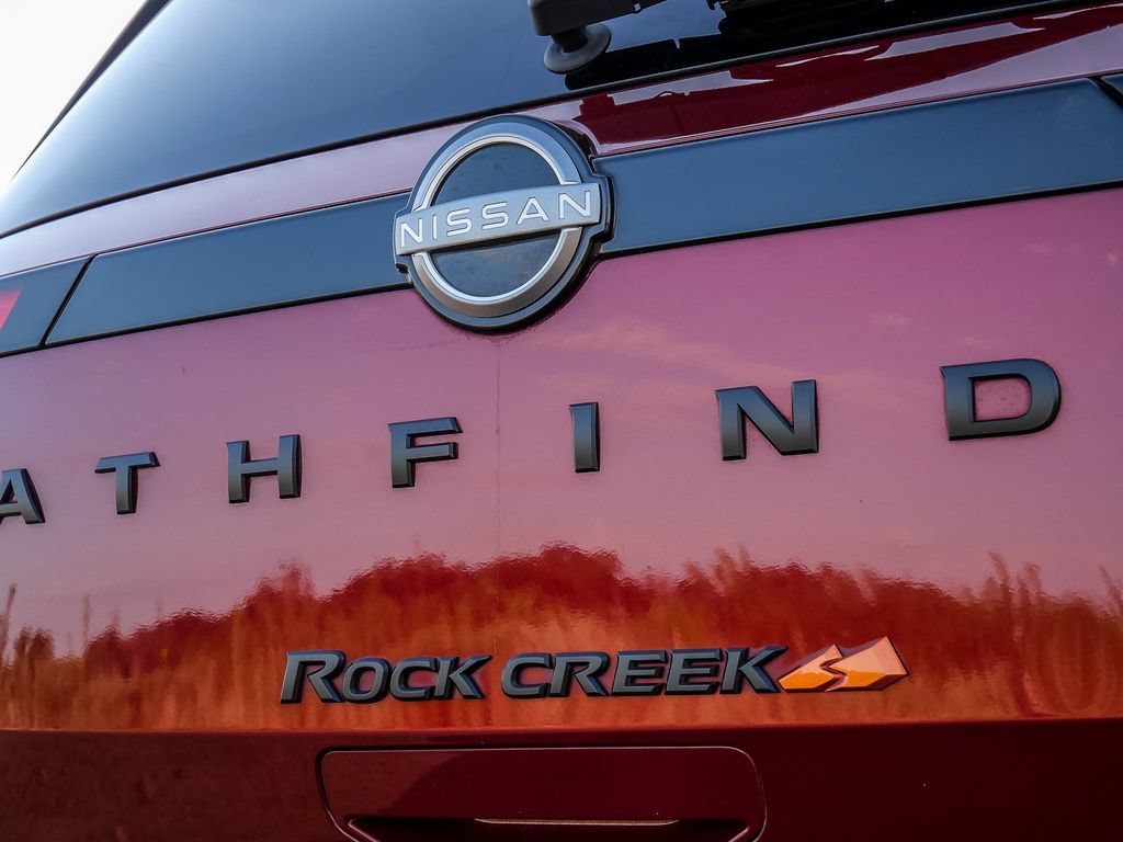 Used 2024 Nissan Pathfinder Rock Creek AWD/4WD image 13