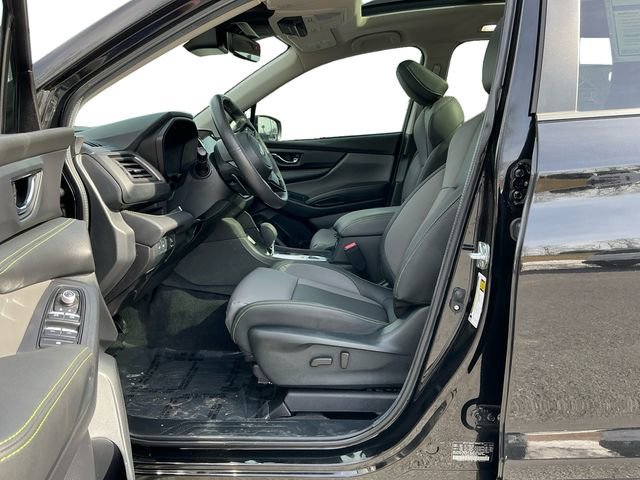 Used 2024 Subaru Ascent Onyx Edition image 10