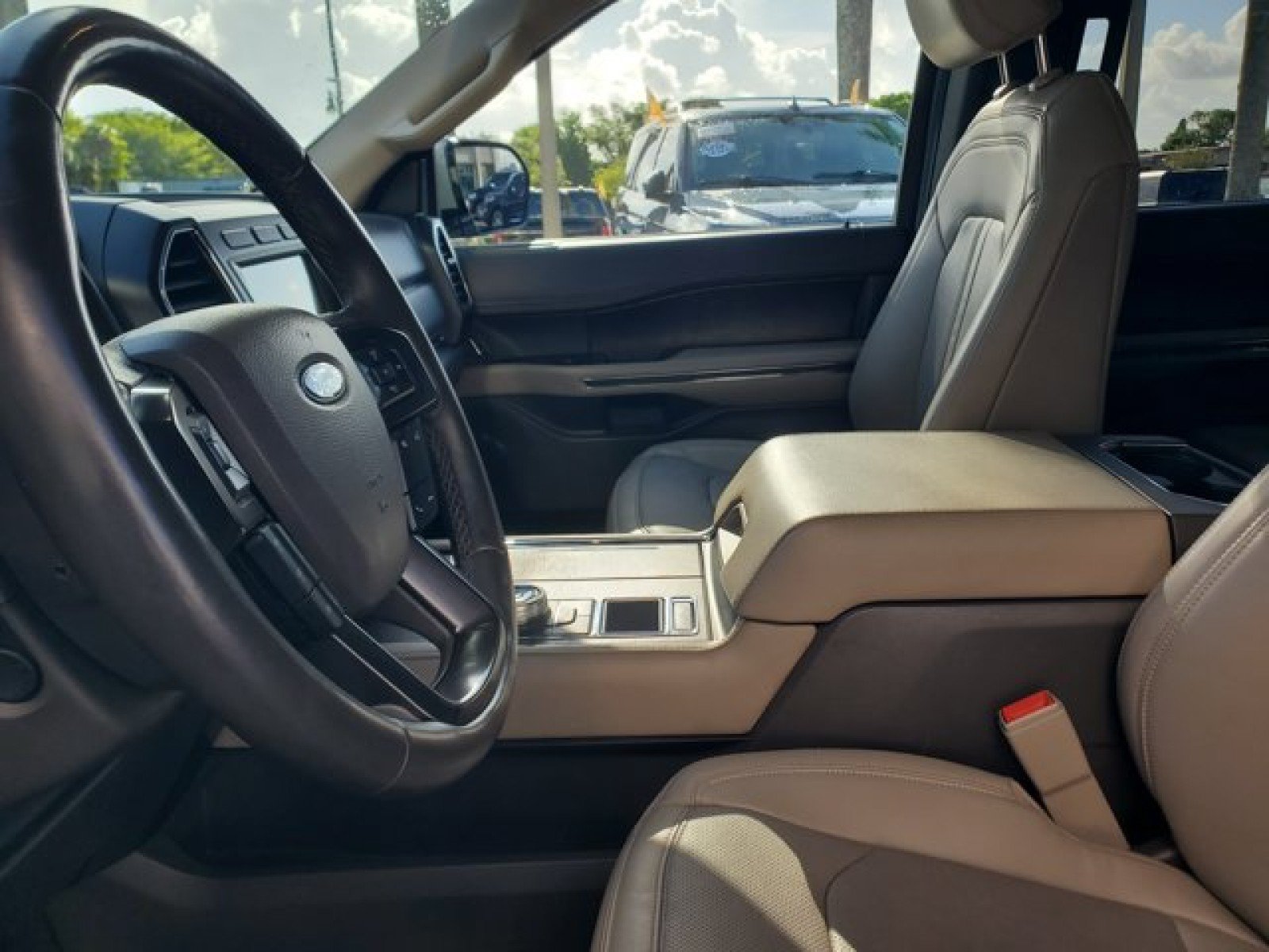 Certified 2021 Ford Expedition Max Limited RWD image 11