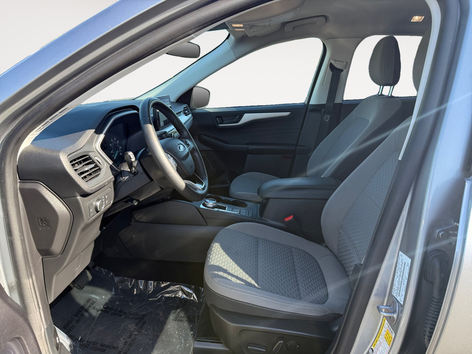 Certified 2022 Ford Escape SE w/ SE Sport Appearance Package FWD image 10