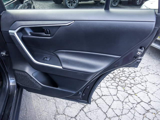 Used 2020 Toyota RAV4 LE w/ All Weather Liner Package AWD/4WD image 23