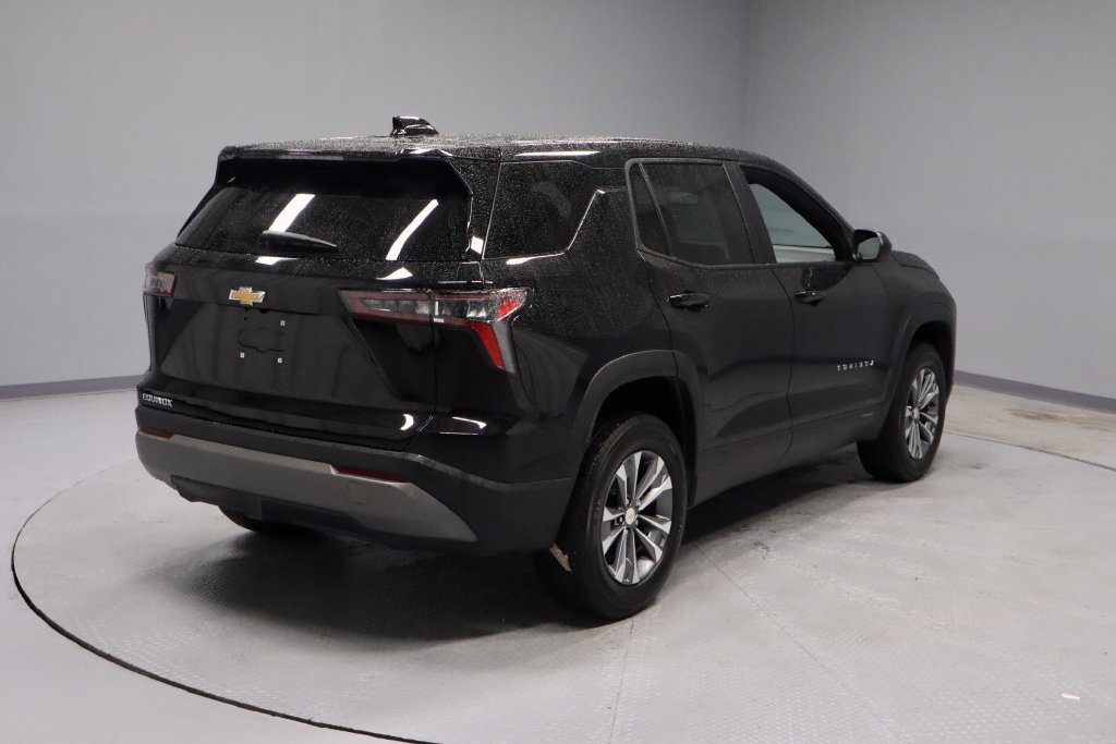 Used 2025 Chevrolet Equinox LT FWD image 11