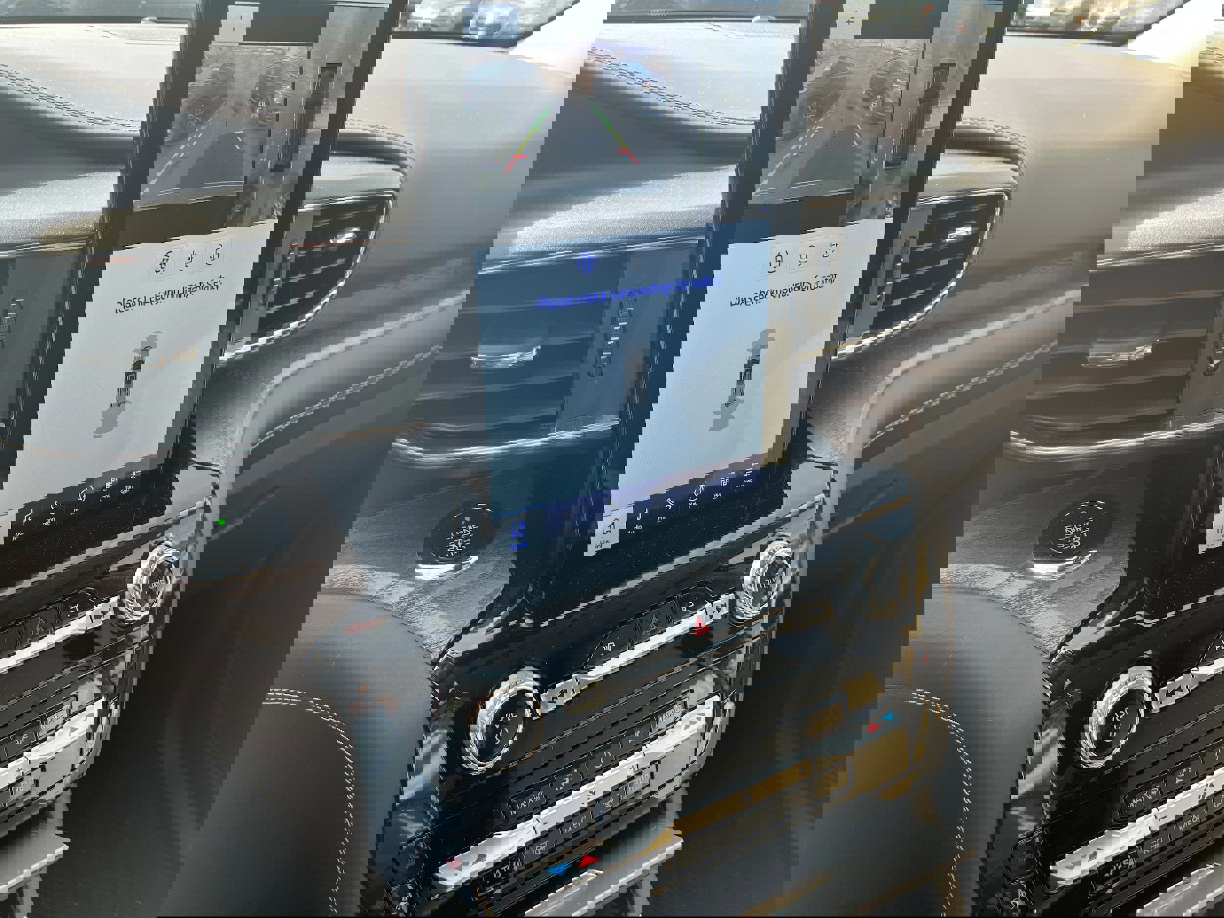 Certified 2021 Ford Explorer Platinum w/ Equipment Group 601A image 19