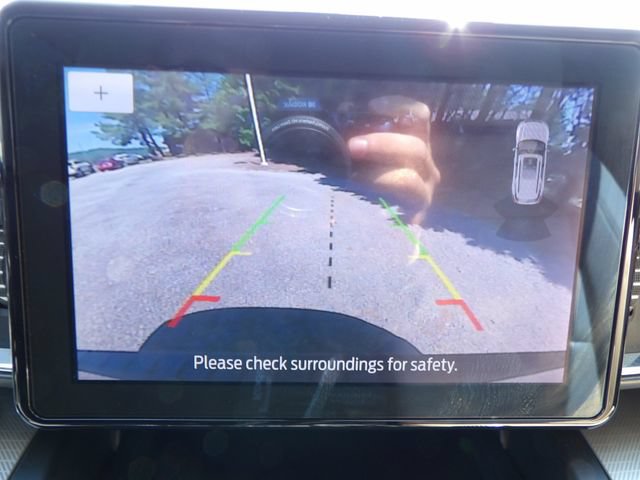 Certified 2020 Ford Explorer XLT w/ Equipment Group 202A AWD/4WD image 27
