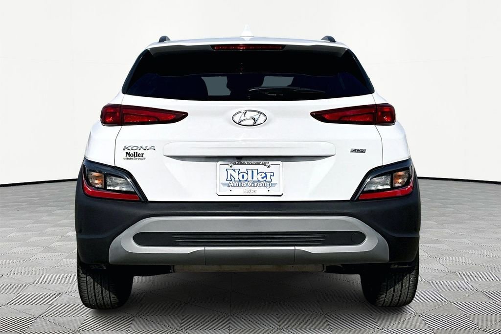 Used 2023 Hyundai Kona SEL w/ Cargo Package image 3