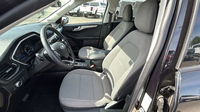 Certified 2021 Ford Escape SE w/ SE Sport Appearance Package FWD image 17