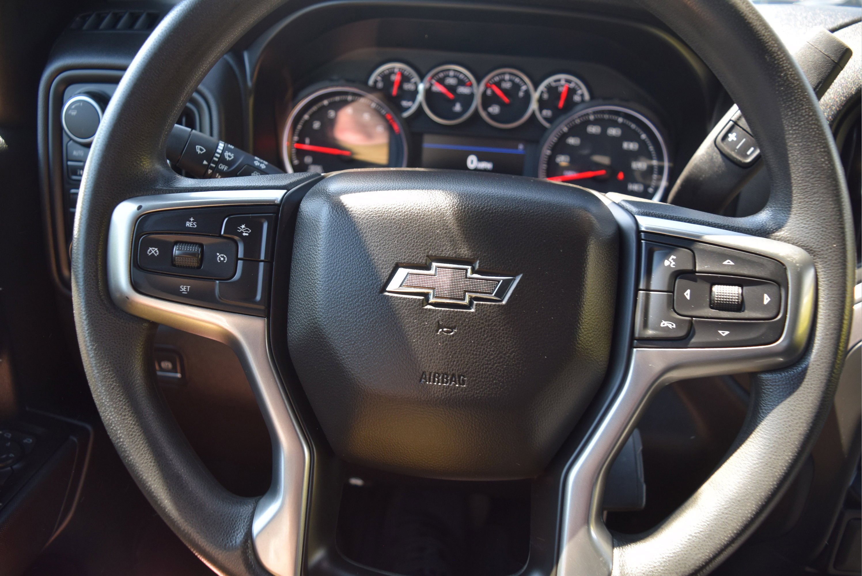 Used 2021 Chevrolet Silverado 1500 Custom Trail Boss w/ Safety Confidence Package image 11