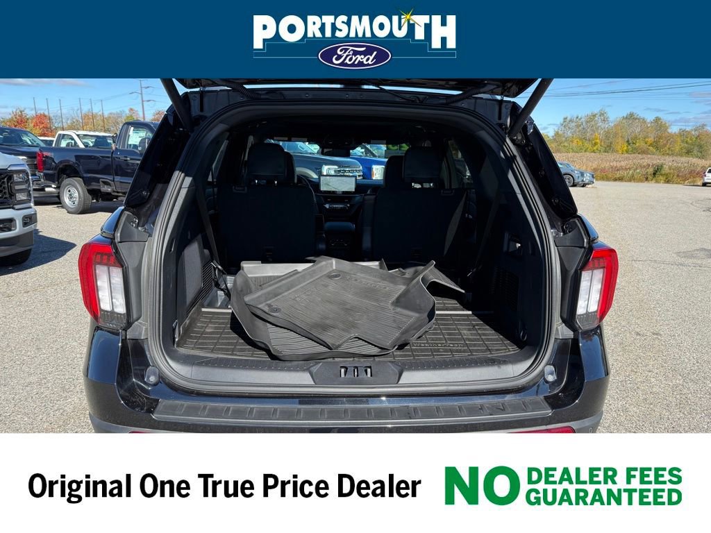 Certified 2025 Ford Explorer ST w/ Sun And Sound Package image 17