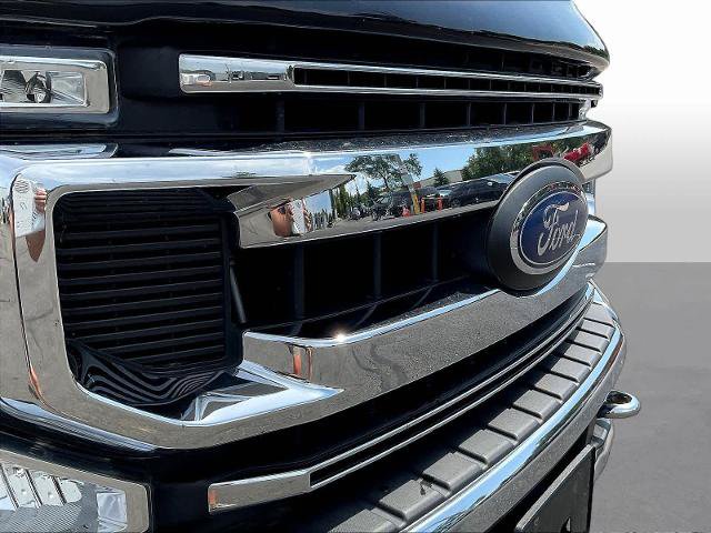 Certified 2020 Ford F250 XLT w/ XLT Premium Package AWD/4WD image 34