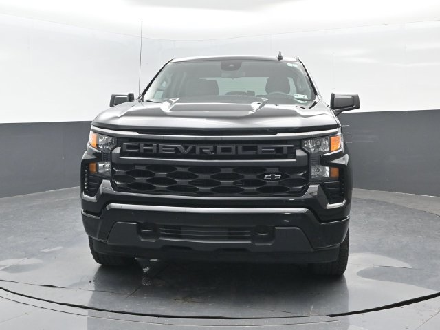 Used 2023 Chevrolet Silverado 1500 Custom w/ 2.7L Blackout Package AWD/4WD image 24
