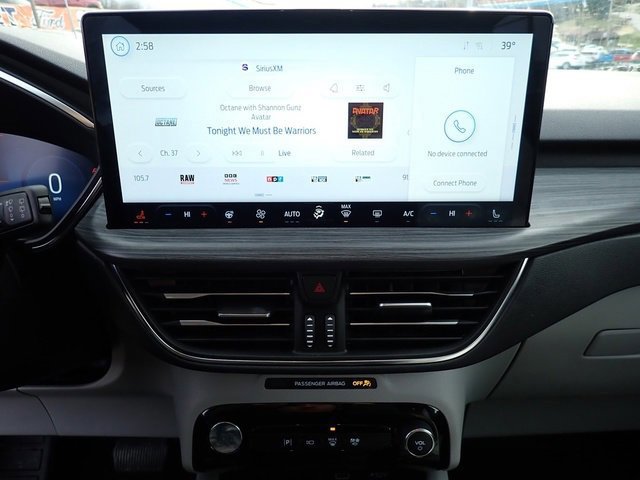 Certified 2025 Ford Escape Platinum w/ Premium Technology Package image 28