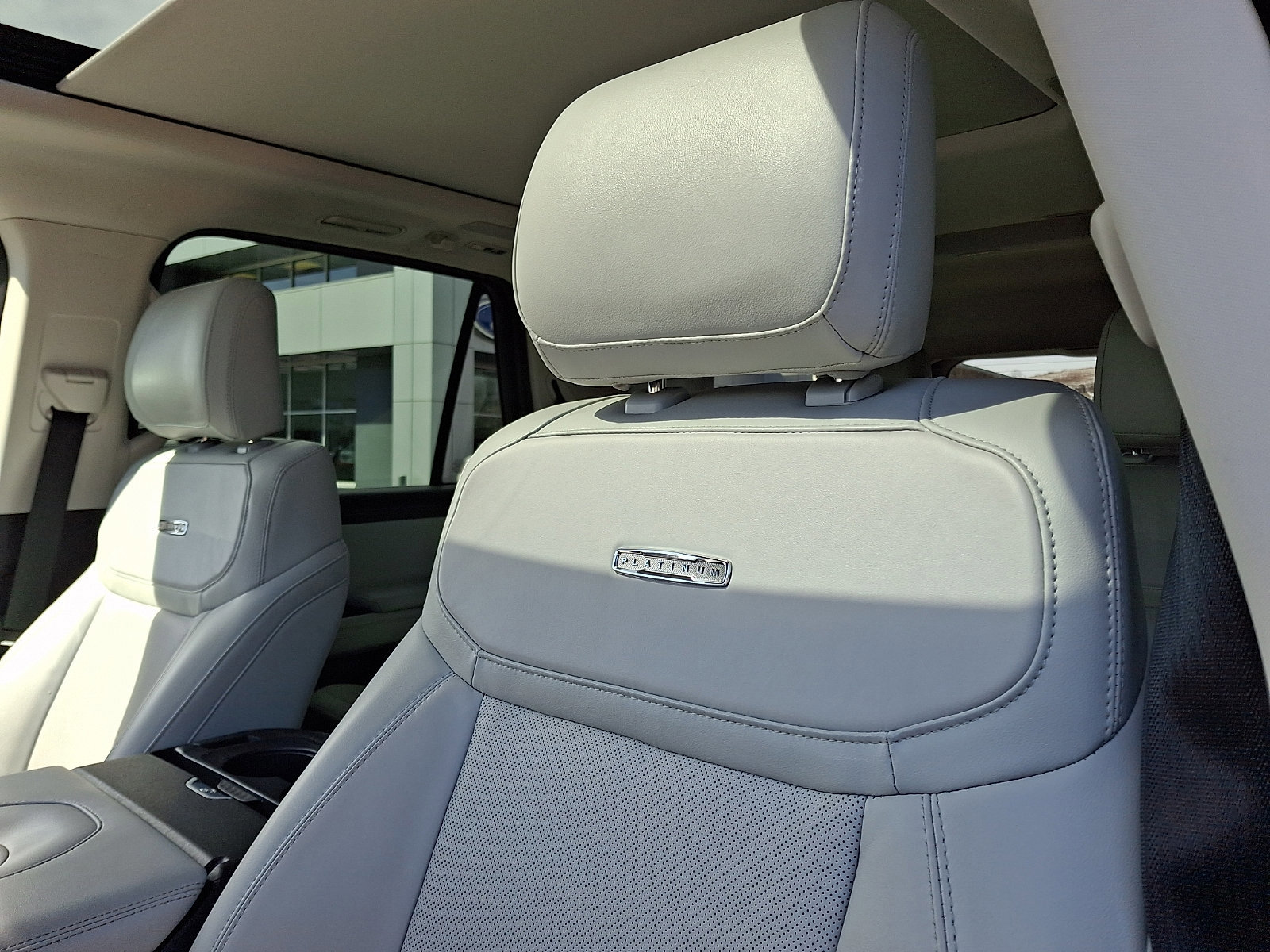 Certified 2025 Ford Expedition Max Platinum w/ Driver's Package image 15