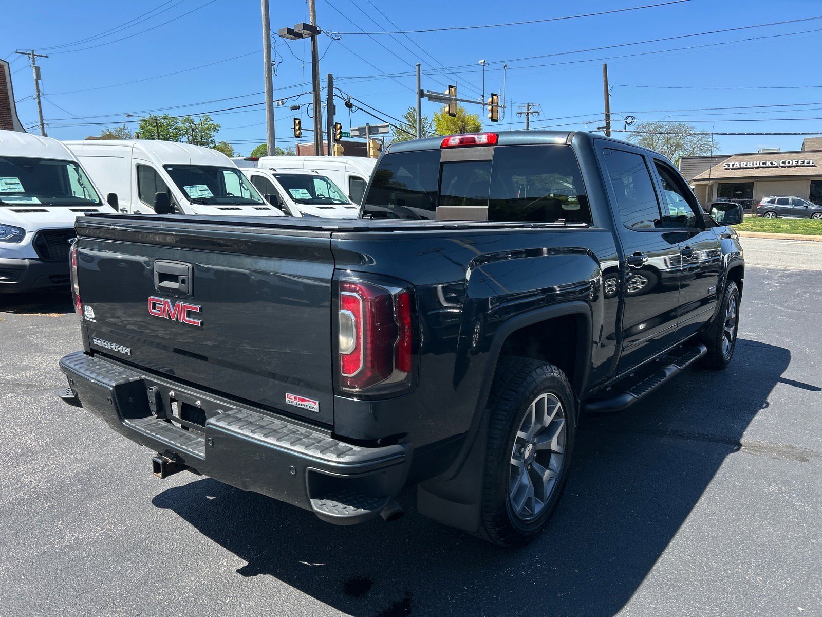 Used 2017 GMC Sierra 1500 SLT AWD/4WD image 16
