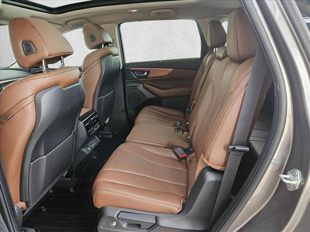 Used 2024 Acura MDX w/ Technology Package FWD image 14