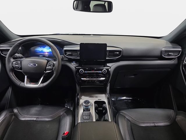 Certified 2022 Ford Explorer ST w/ ST Street Pack AWD/4WD image 9