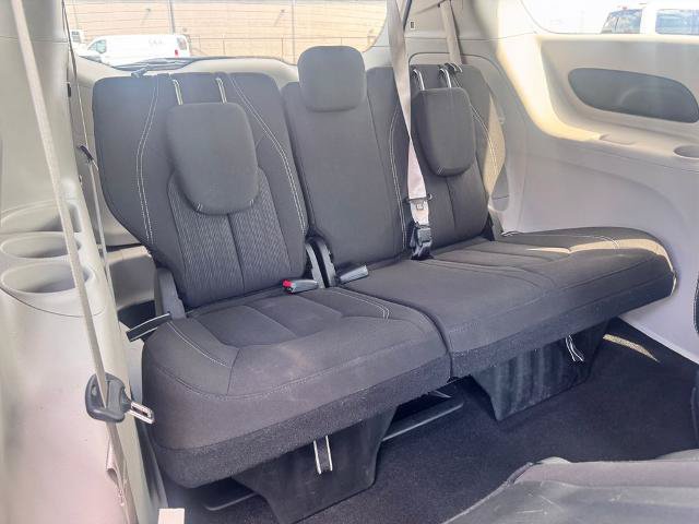 Used 2024 Chrysler Voyager LX FWD image 16