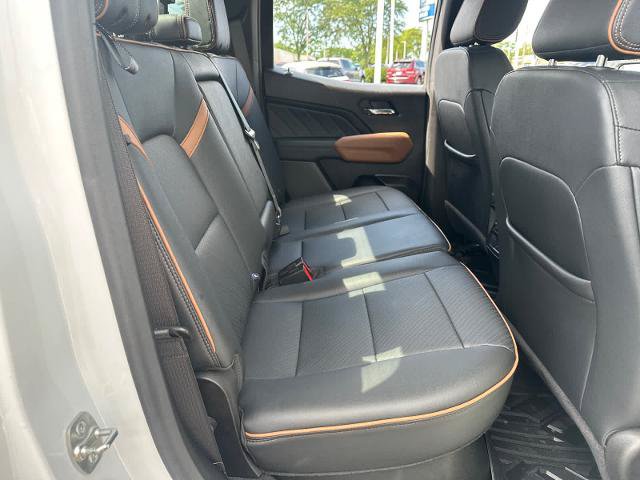 Used 2024 GMC Canyon AT4 w/ AT4 Premium Package AWD/4WD image 33