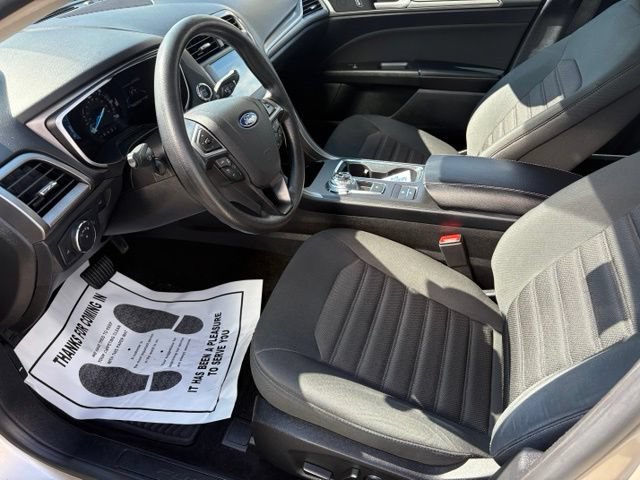 Certified 2019 Ford Fusion SE FWD image 15