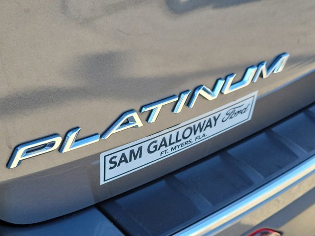 Certified 2023 Ford Explorer Platinum w/ Technology Package image 10