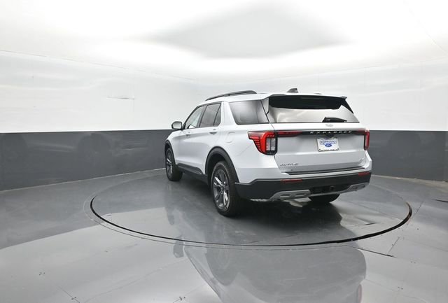 Certified 2025 Ford Explorer Active w/ Active Comfort Package AWD/4WD image 5