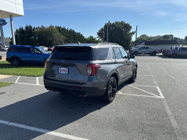 Certified 2023 Ford Explorer ST w/ Equipment Group 401A AWD/4WD image 7