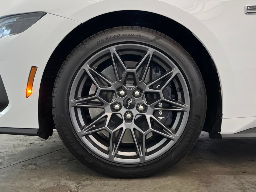 Certified 2026 Ford Mustang GT w/ GT Performance Package RWD image 17