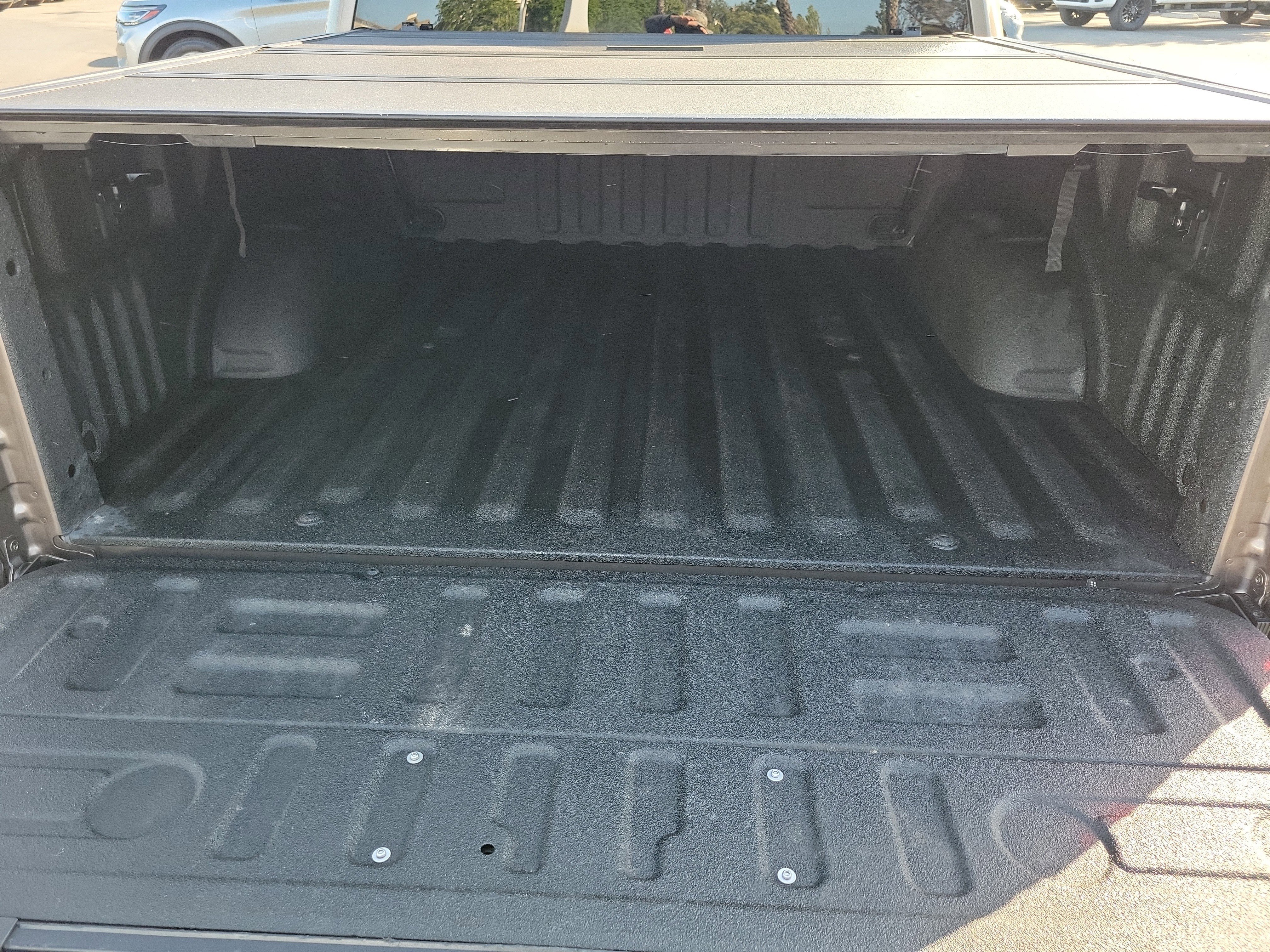 Certified 2018 Ford F150 XLT w/ Equipment Group 301A Mid AWD/4WD image 16