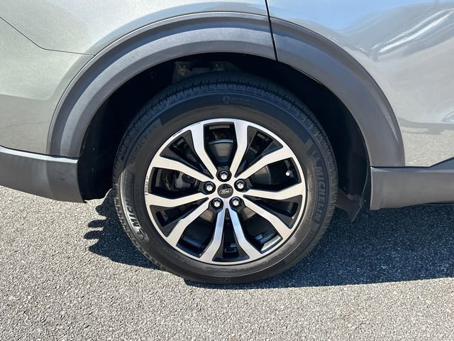 Certified 2020 Ford Explorer ST w/ Premium Technology Package image 17