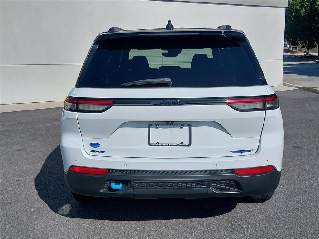 Used 2022 Jeep Grand Cherokee Trailhawk AWD/4WD image 5