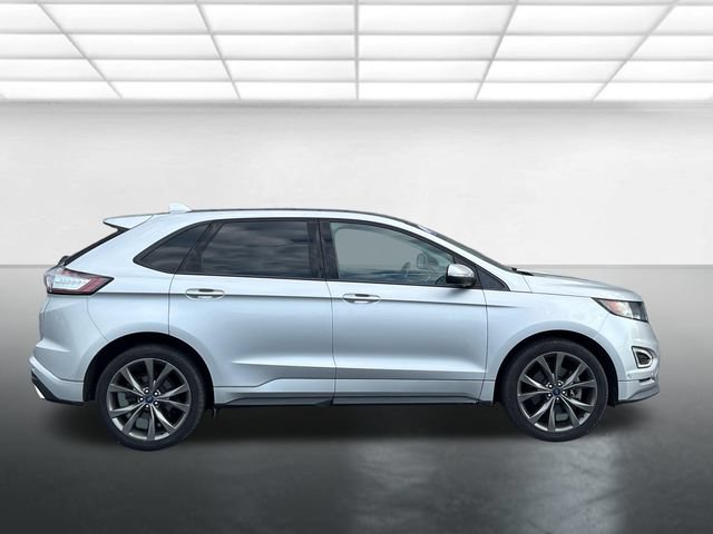 Certified 2018 Ford Edge Sport w/ Equipment Group 401A AWD/4WD image 3