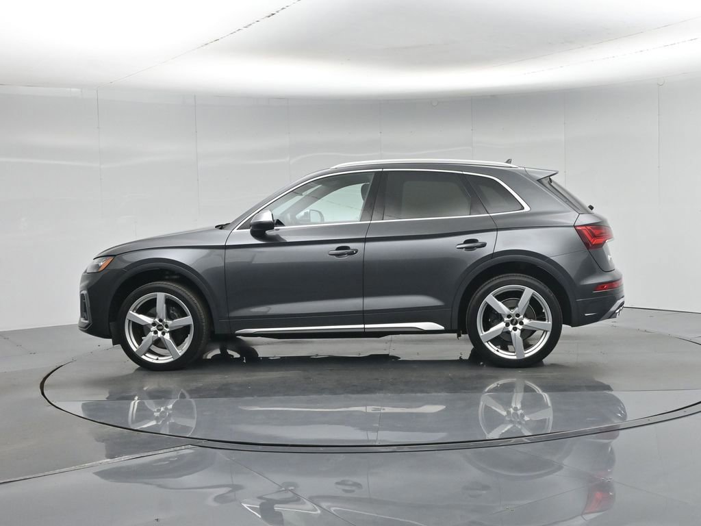 Used 2021 Audi SQ5 Premium w/ Convenience Package image 21
