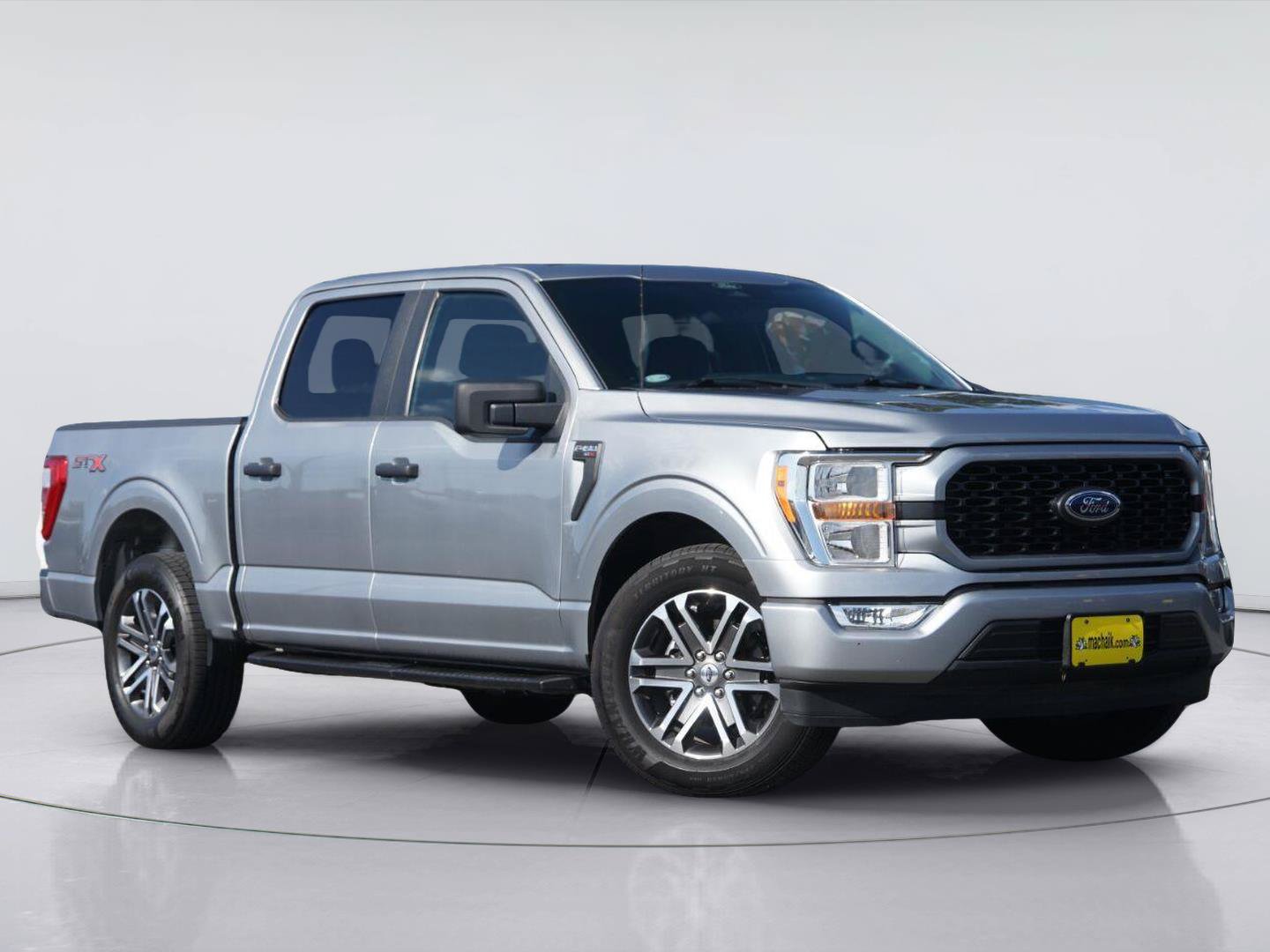 Certified 2022 Ford F150 XL w/ STX Appearance Package RWD image 2