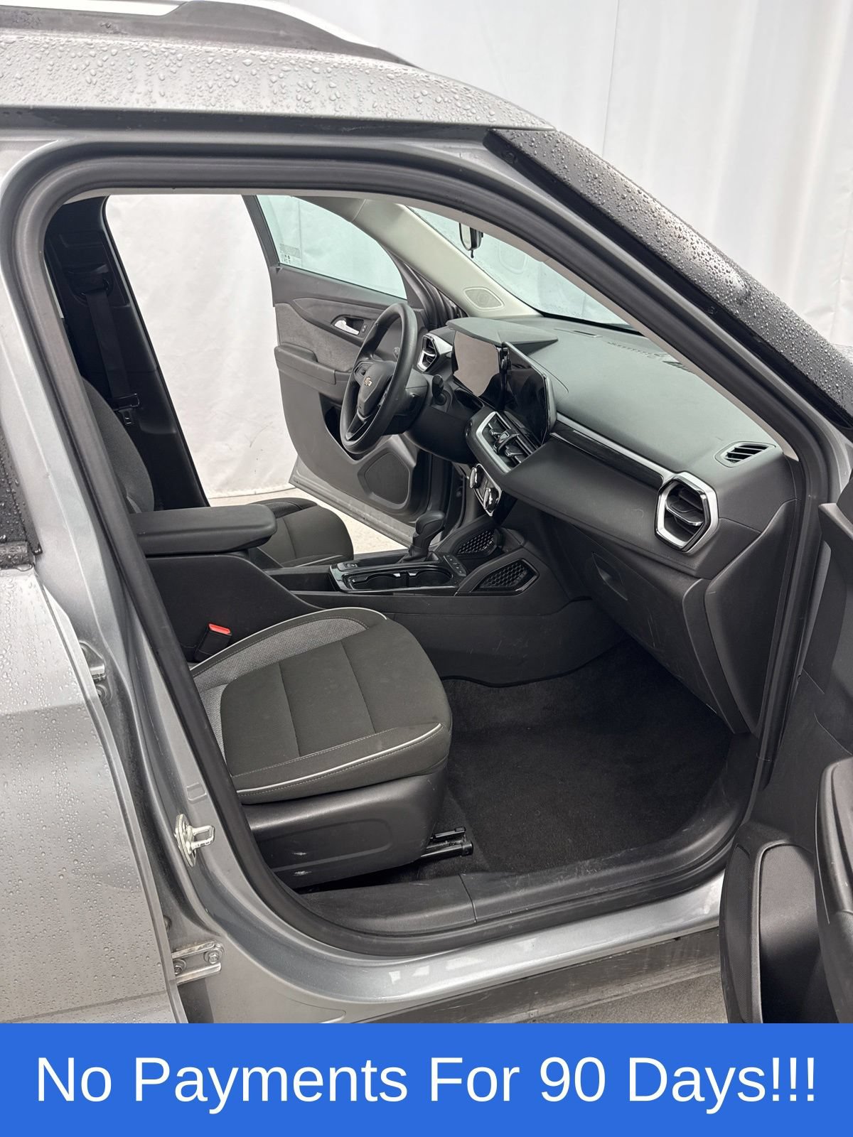 Used 2025 Chevrolet TrailBlazer LT AWD/4WD image 26