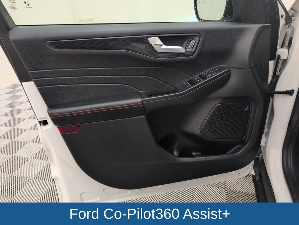 Certified 2024 Ford Escape ST-Line w/ Tech Pack #1 image 34