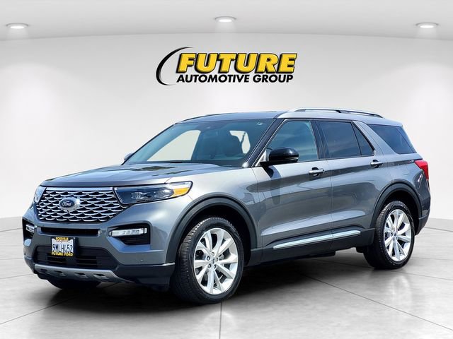 Certified 2024 Ford Explorer Platinum w/ Technology Package AWD/4WD image 8