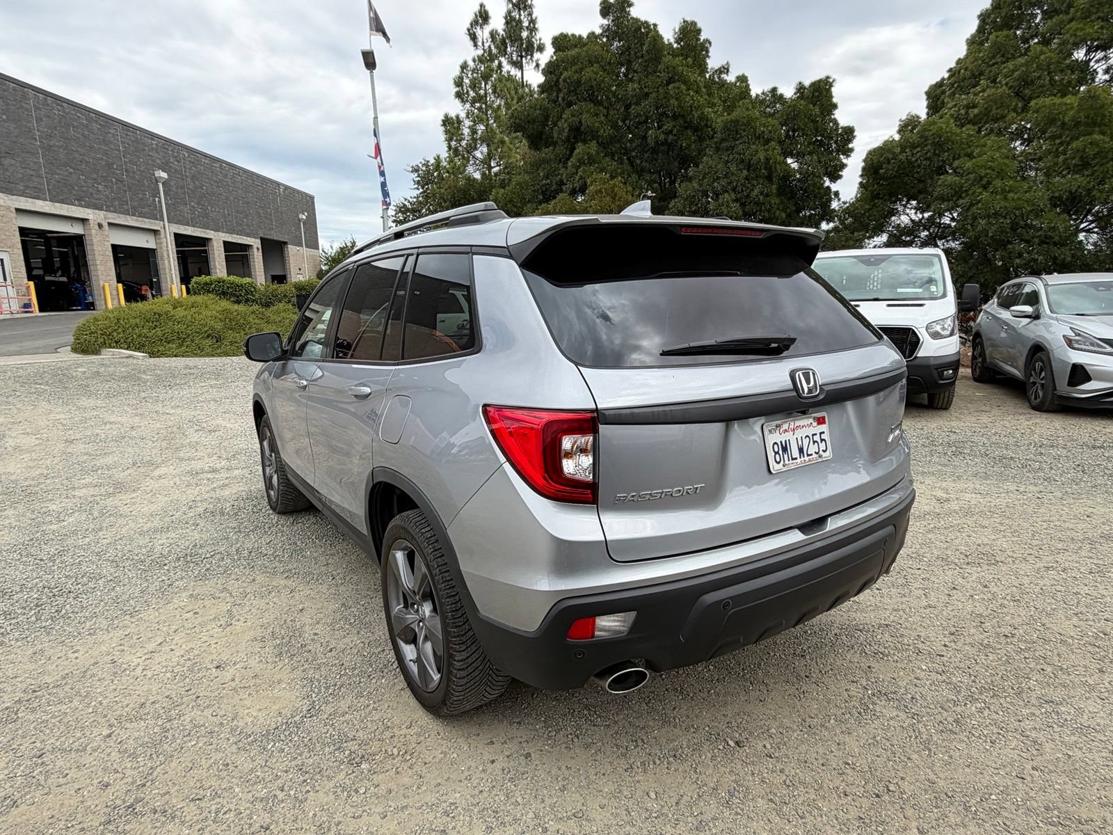 Used 2019 Honda Passport Touring image 2