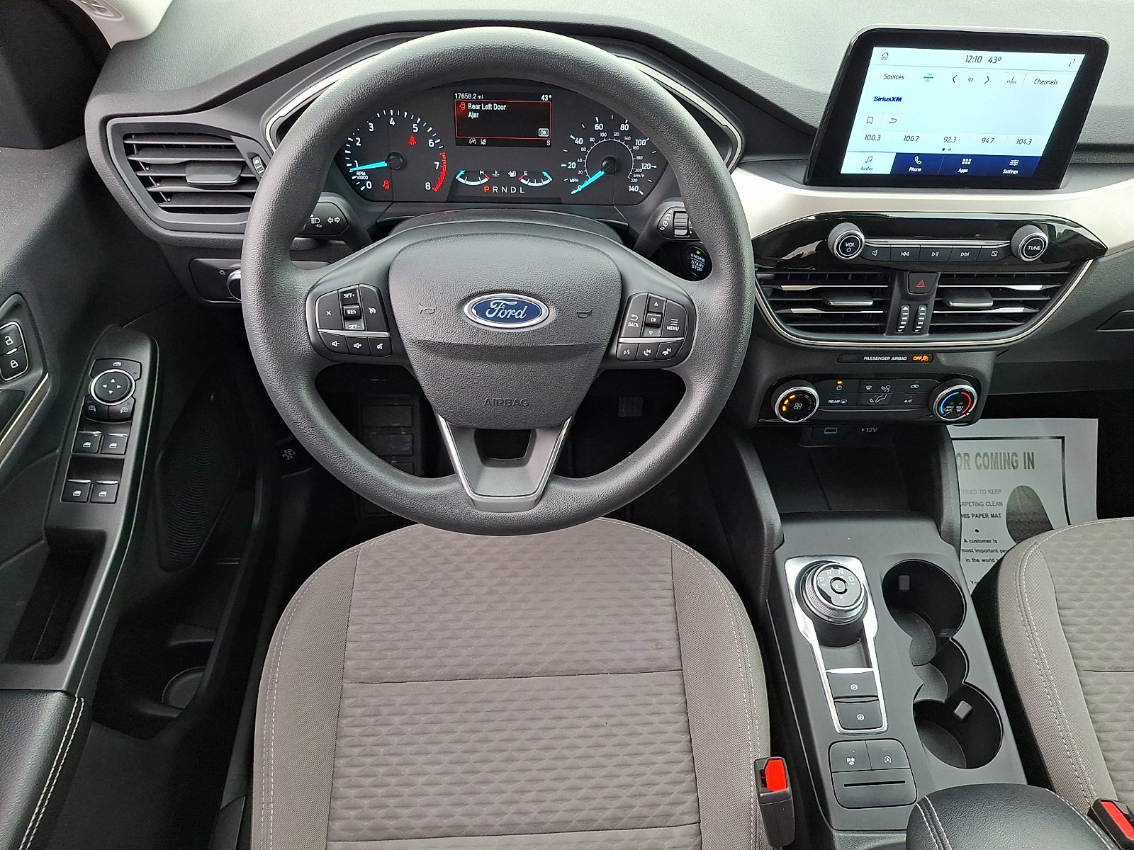 Certified 2022 Ford Escape SE image 9