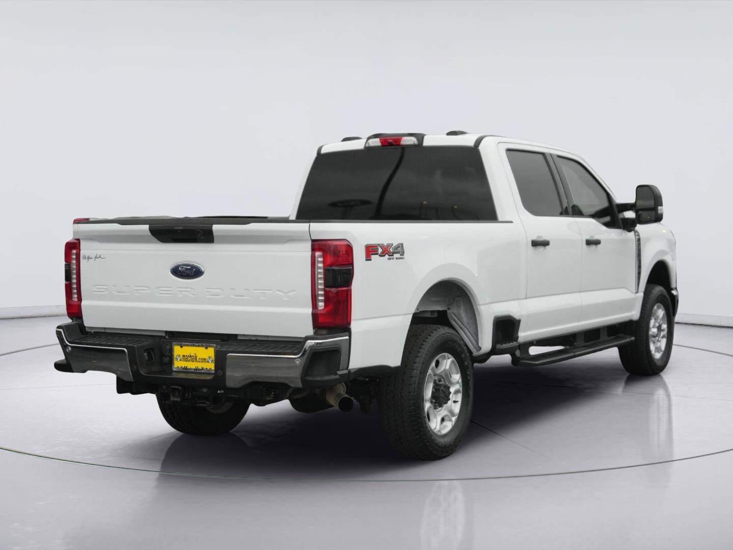 Certified 2023 Ford F250 XLT w/ 360-Degree Camera Package AWD/4WD image 6