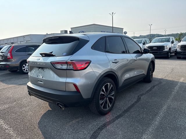 Certified 2021 Ford Escape SE w/ SE Sport Appearance Package FWD image 6