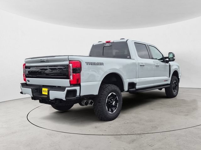 Certified 2025 Ford F350 Platinum w/ Tremor Off-Road Package AWD/4WD image 5