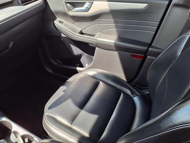 Certified 2022 Ford Escape SEL image 12