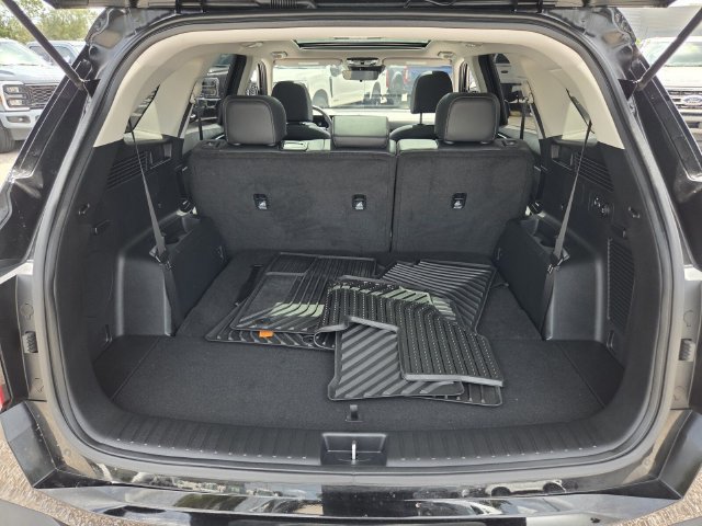 Used 2025 Kia Sorento S w/ Panoramic Sunroof Package FWD image 17