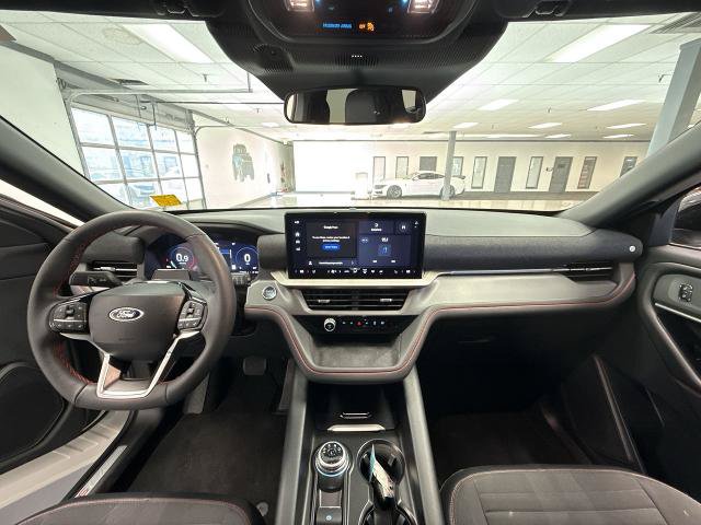 Certified 2025 Ford Explorer ST-Line w/ ST-Line Street Pack AWD/4WD image 15
