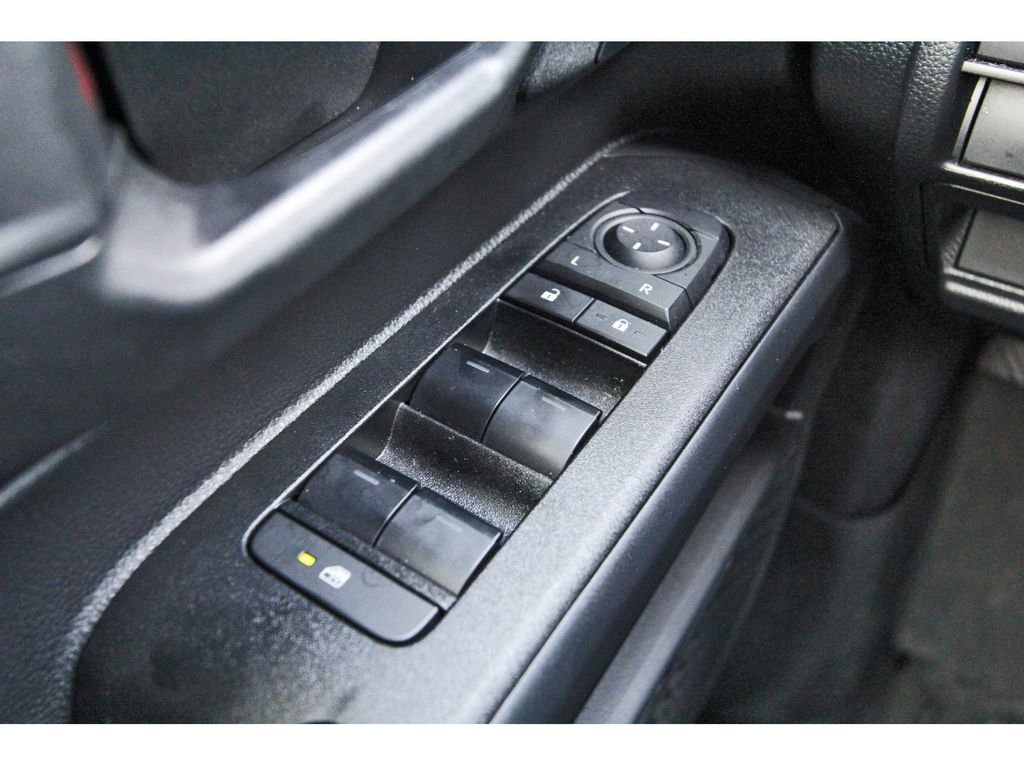 Used 2025 Toyota 4Runner TRD Off-Road Premium AWD/4WD image 22