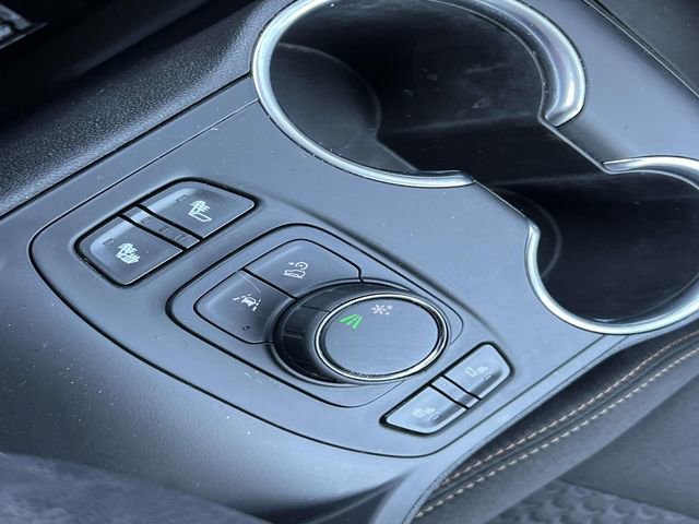 Used 2020 GMC Terrain SLE w/ Driver Convenience Package FWD image 29