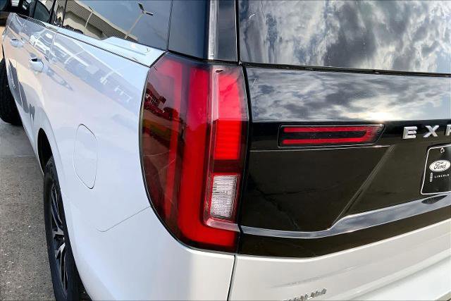 Certified 2025 Ford Expedition Platinum AWD/4WD image 29