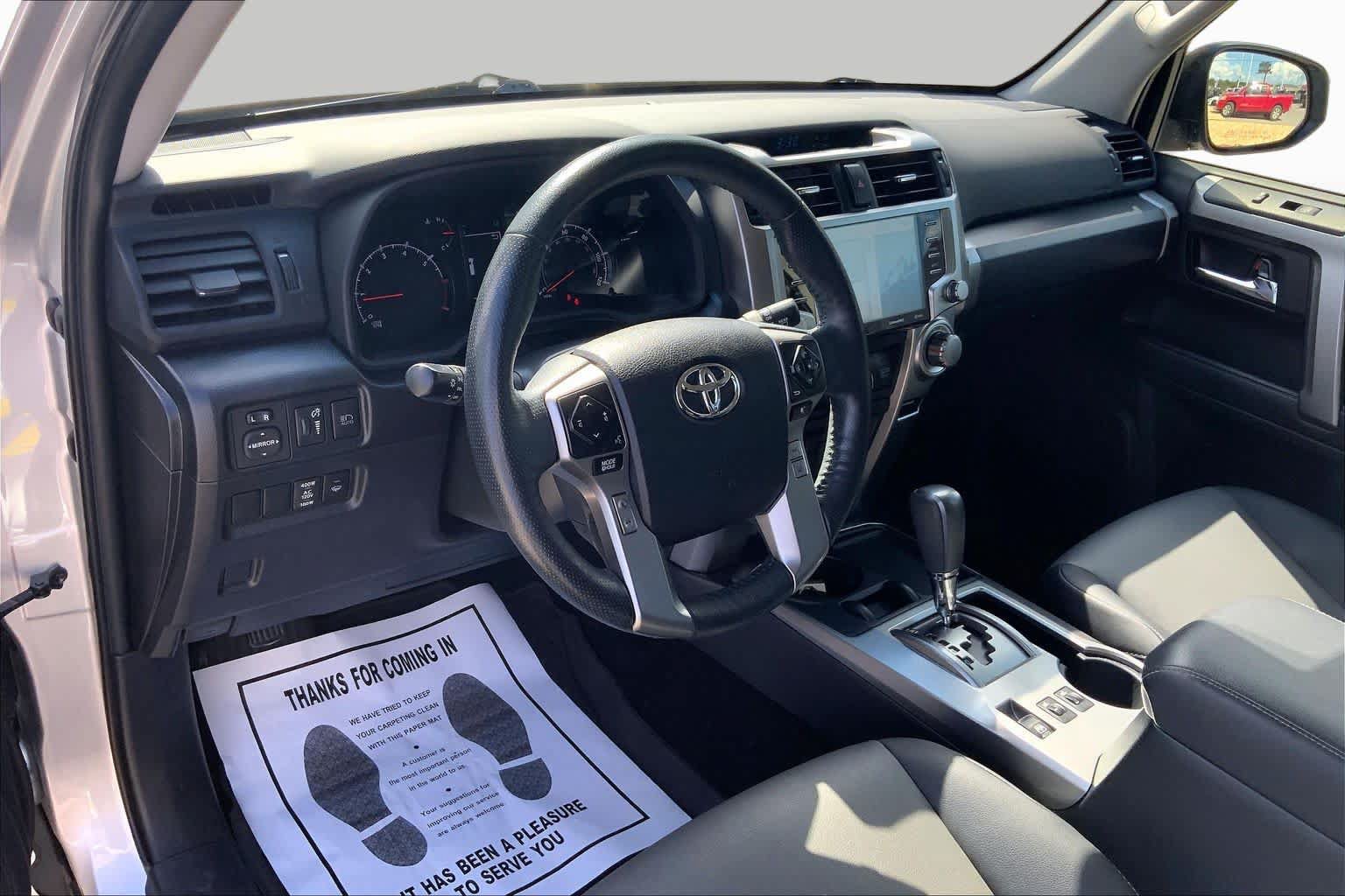 Used 2023 Toyota 4Runner SR5 Premium w/ Moonroof Package RWD image 18